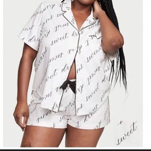 VICTORIA'S SECRET Cozy cotton  Short-Sleeve Short Pajama Set sweet Dreams Sz L